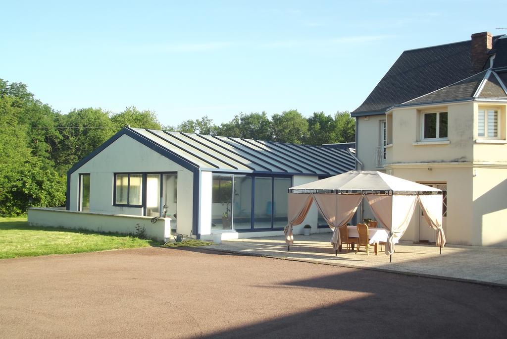 Les Vedieres Conflans-sur-Anille Екстериор снимка